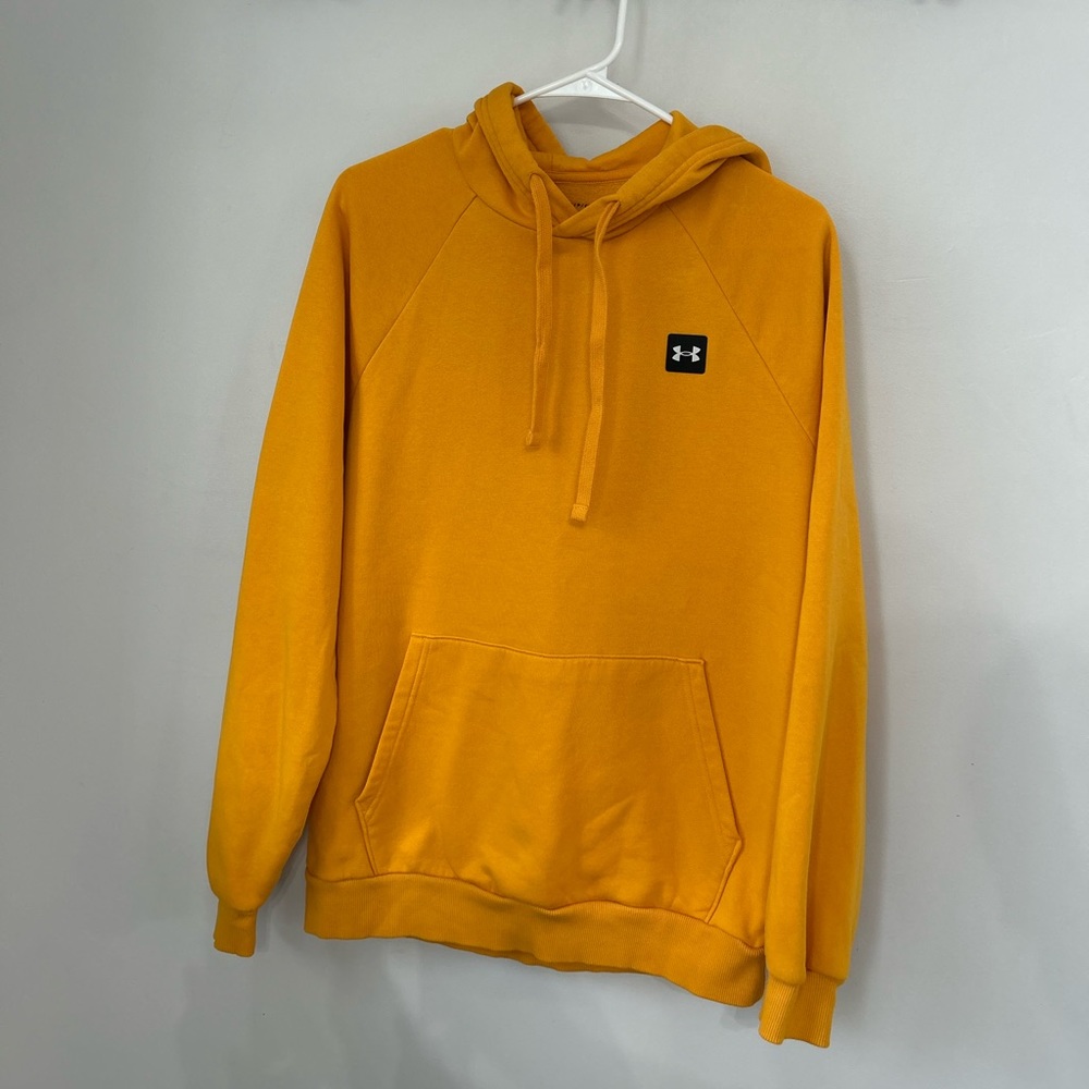 Men’s under armour hoodie